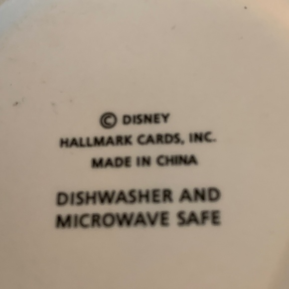 Disney Alice in Wonderland mug. - Picture 4 of 4